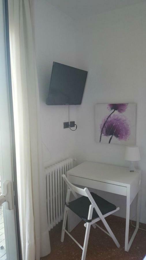 La Bilbaina Hotel Vitoria-Gasteiz Room photo