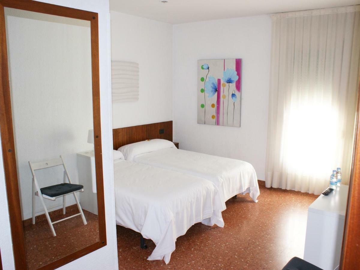 La Bilbaina Hotel Vitoria-Gasteiz Room photo